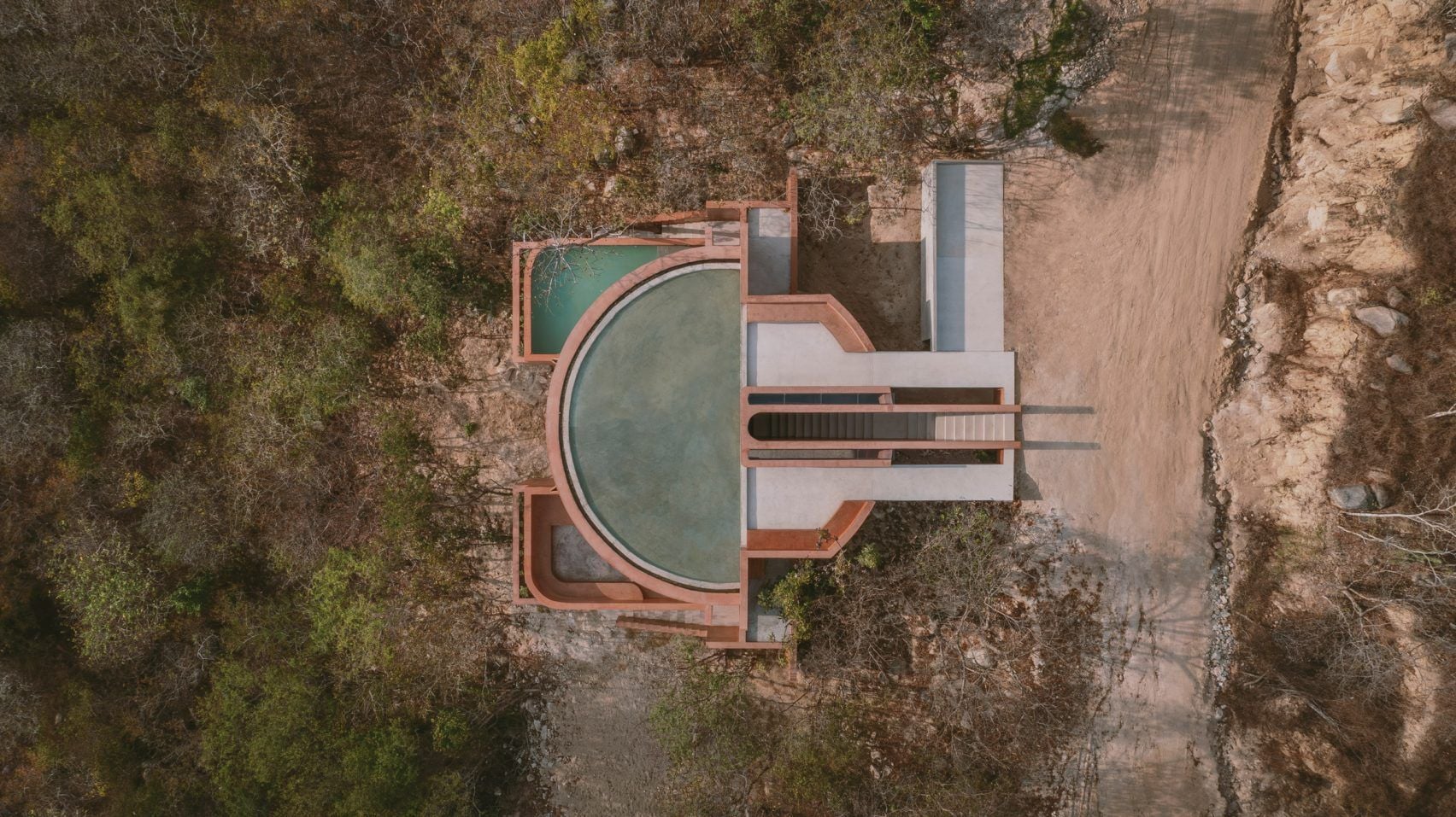 Фото César Béjar