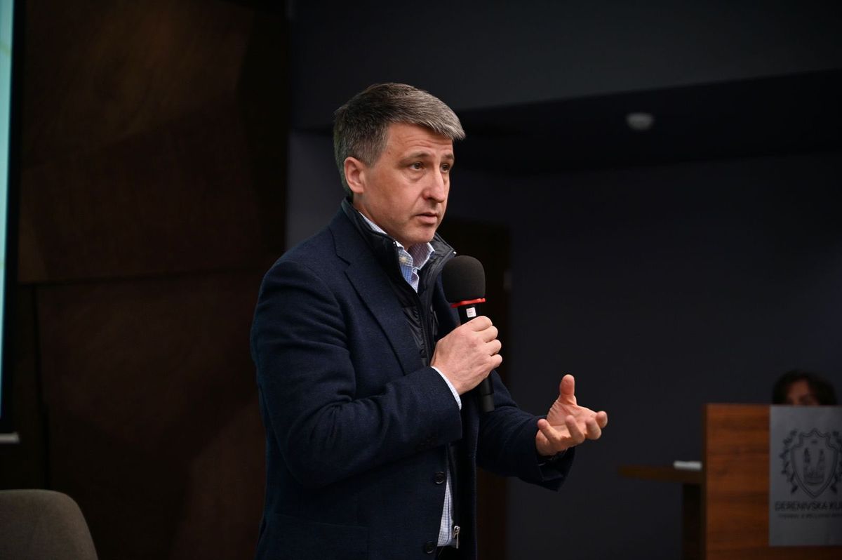 Голова Закарпатської ОВА Мирослав Білецький задекларував статки ексдружини