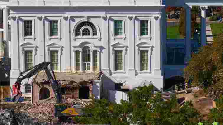 «Прикрашений сарай»: чому архітектори розкритикували нове крило Білого дому