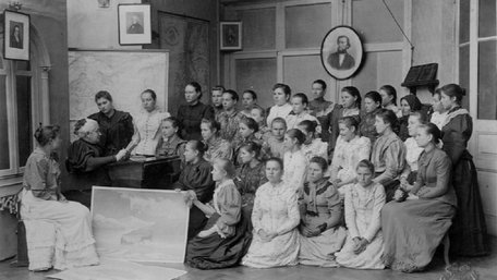 Засновниця школи для жінок, яка не здобула освіту