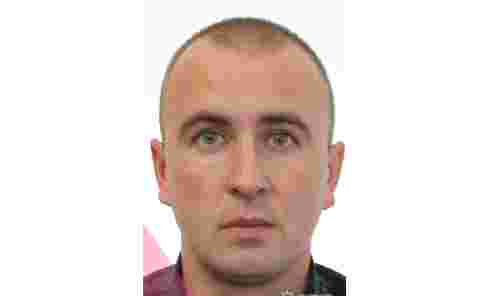 На Тернопільщині поліція розшукує водія, який збив велосипедиста та втік