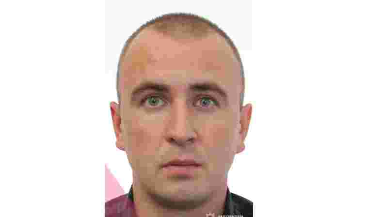 На Тернопільщині поліція розшукує водія, який збив велосипедиста та втік