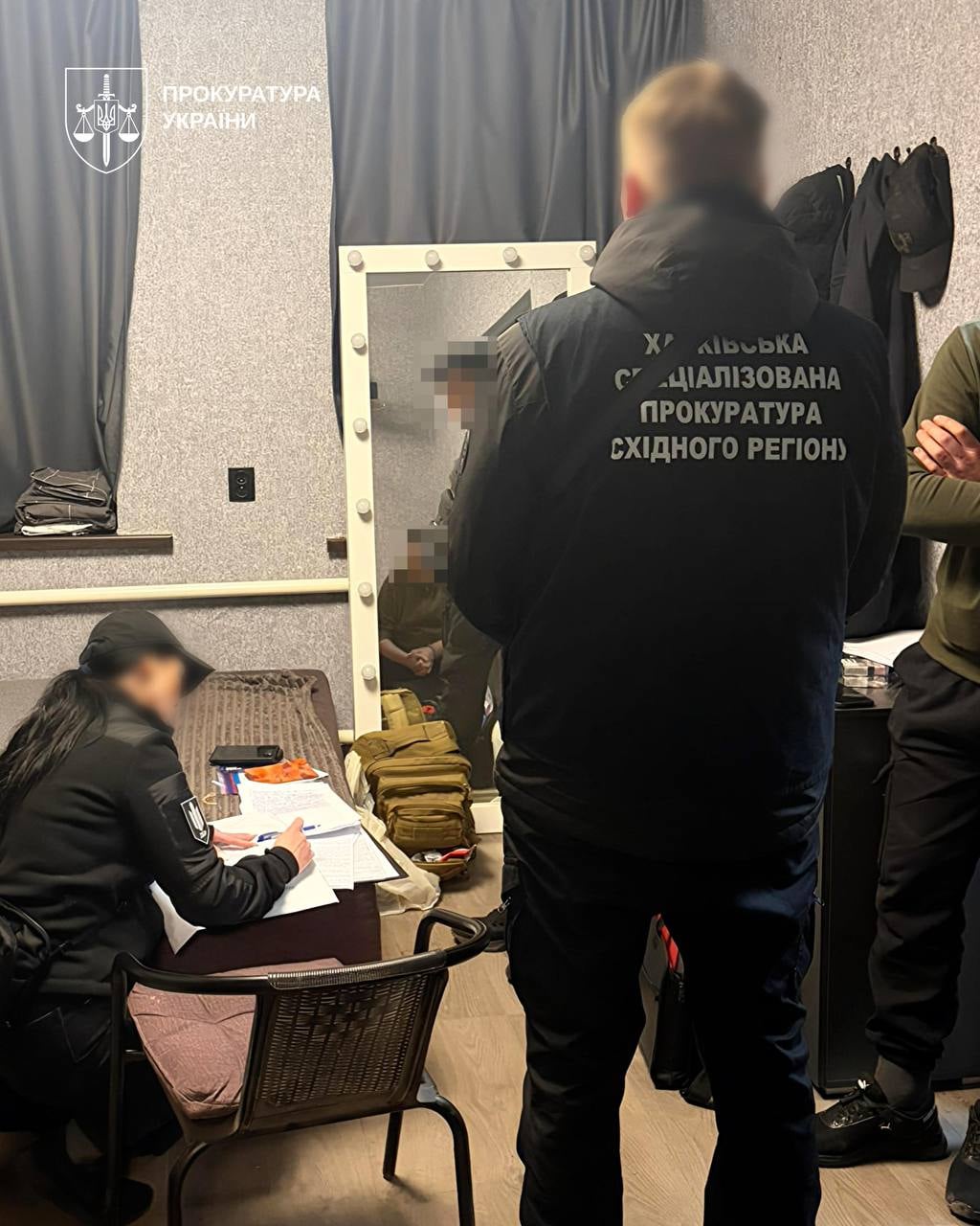 Фото з місця обшуків у причетних до продажу БпЛА