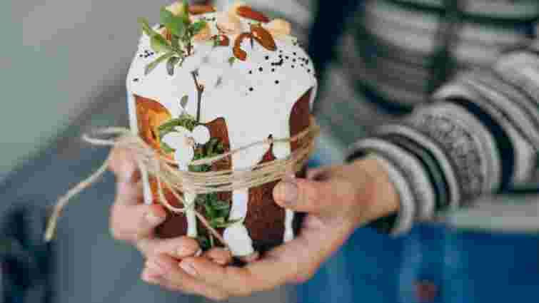 Яйця не знадобляться: як дуже швидко зробити глазур для паски