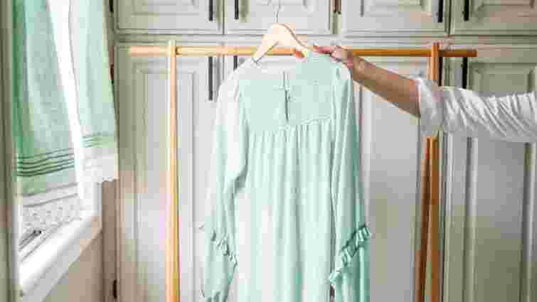 Чому електризується одяг та що робити, щоб цього уникнути