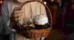 Без родзинок, класична чи з начинкою: де купити смачну паску на Великдень у Львові