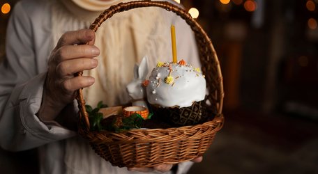 Без родзинок, класична чи з начинкою: де купити смачну паску на Великдень у Львові