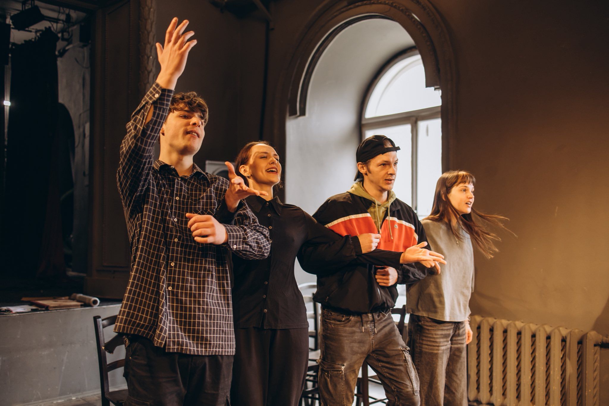 Сцена з вистави «Коляда проти імперії» (фото Світлани Благітко)