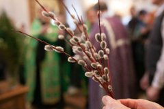 Церкви Луцька опублікували розклад богослужінь на Вербну неділю