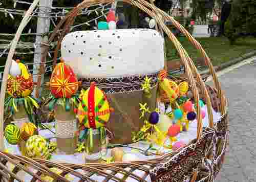 Розклад святкових богослужінь у церквах Тернополя на Страсний тиждень і Великдень