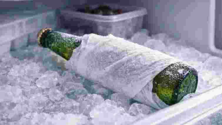 Як швидко охолодити напій: простий спосіб за 15 хвилин