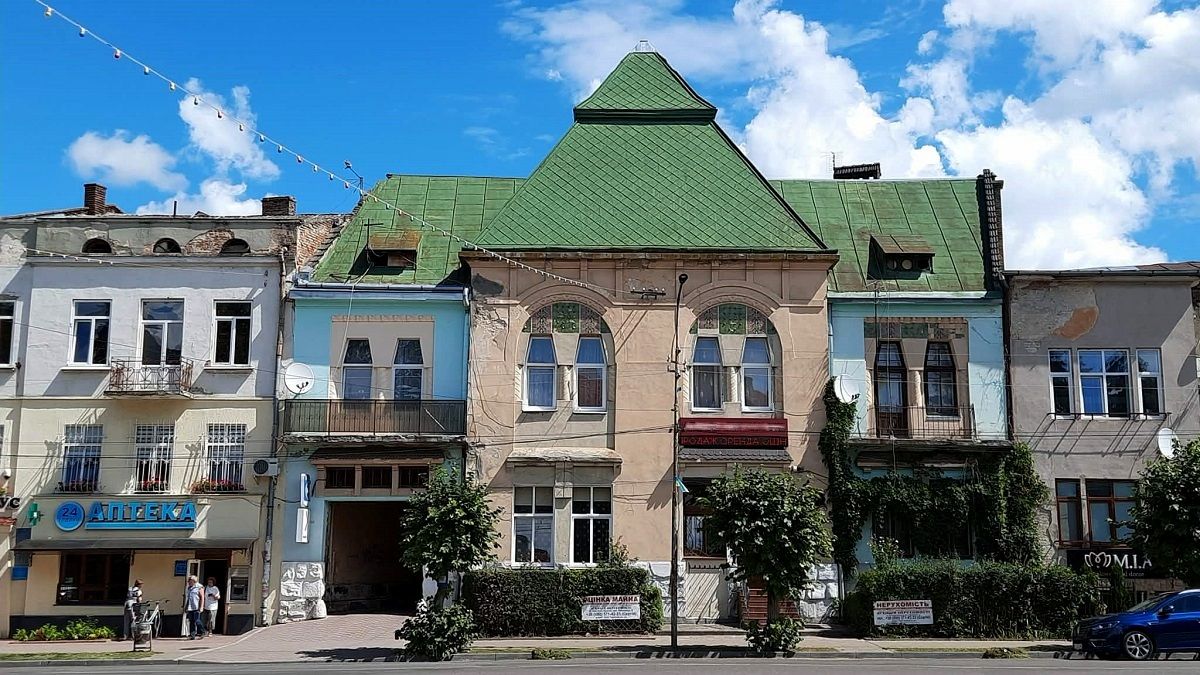 Прокуратура зобов’язала Кам’янка-Бузьку міськраду взяти під охорону сецесійну пам’ятку