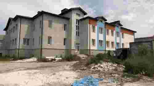 Підозрюваний у розкраданні 14 млн грн на зведенні школи біля Франківська отримав умовний термін