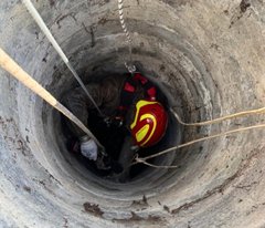На Львівщині рятувальники дістали з колодязя тіло зниклого безвісти 62-річного чоловіка 