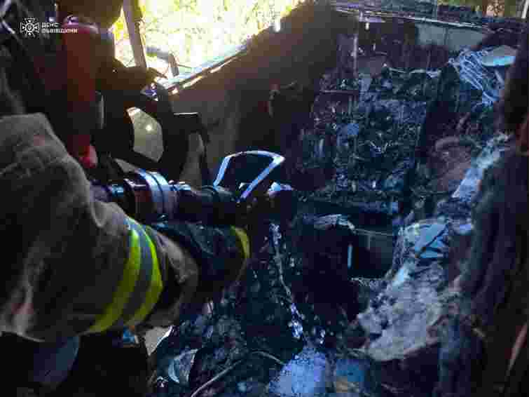 У Львові восьмирічний хлопчик спричинив пожежу, граючись запальничкою на балконі