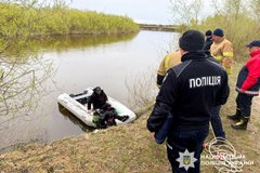 Поліція знайшла у річці на Рівненщині тіло 3-річного хлопчика, його брата шукають