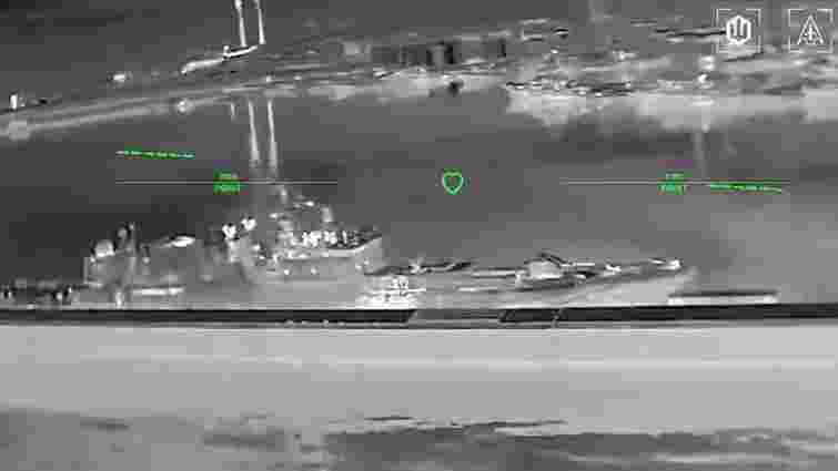 Українські дрони уразили в порту Новоросійська флагманський фрегат росіян