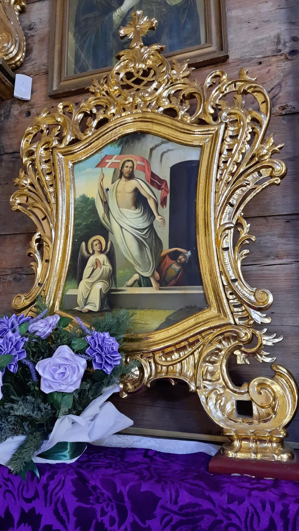 Храмова ікона Вознесіння у рококовій рамі