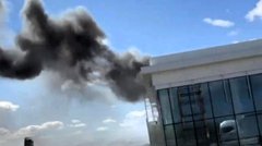 На в’їзді в Ужгород загорівся недобудований автосалон