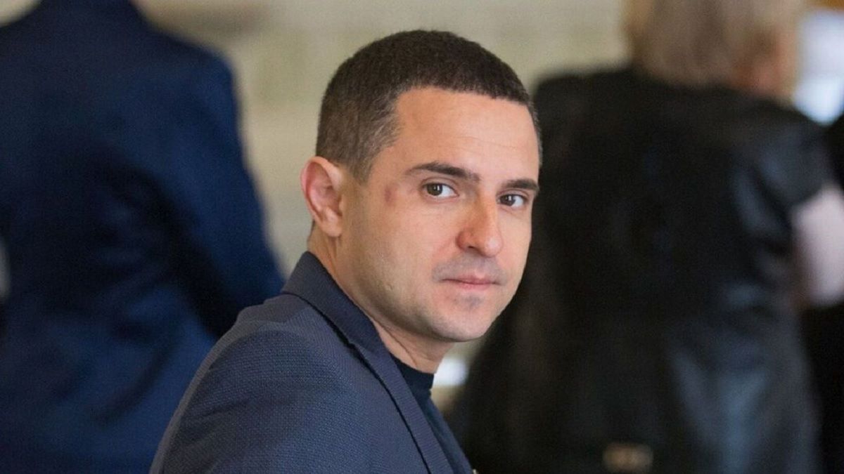 Депутат-втікач Куницький задекларував квартиру в Канаді