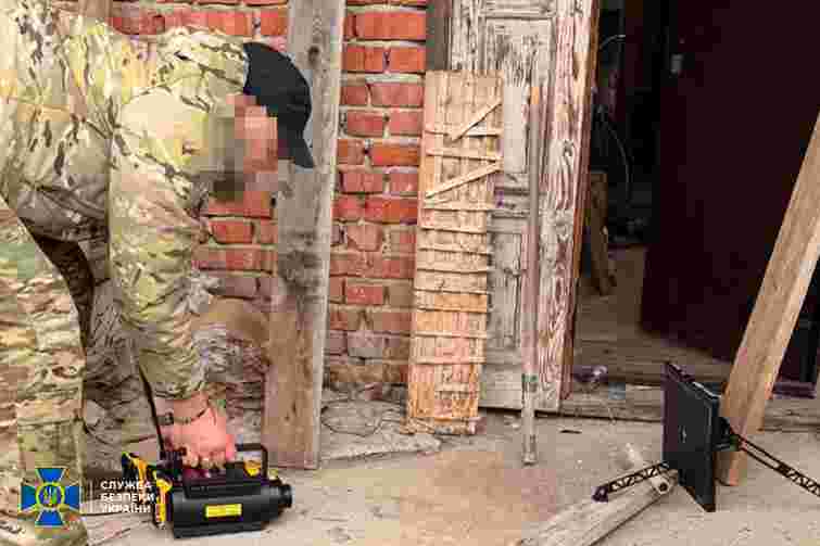 СБУ затримала інженера, який намагався підірвати правоохоронців на Прикарпатті