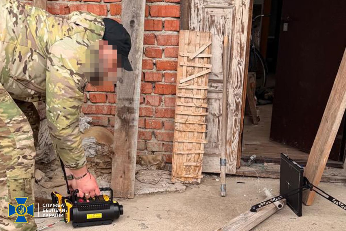СБУ затримала інженера, який намагався підірвати правоохоронців на Прикарпатті
