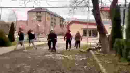 Група хуліганів жорстоко побила ветерана на Закарпатті 