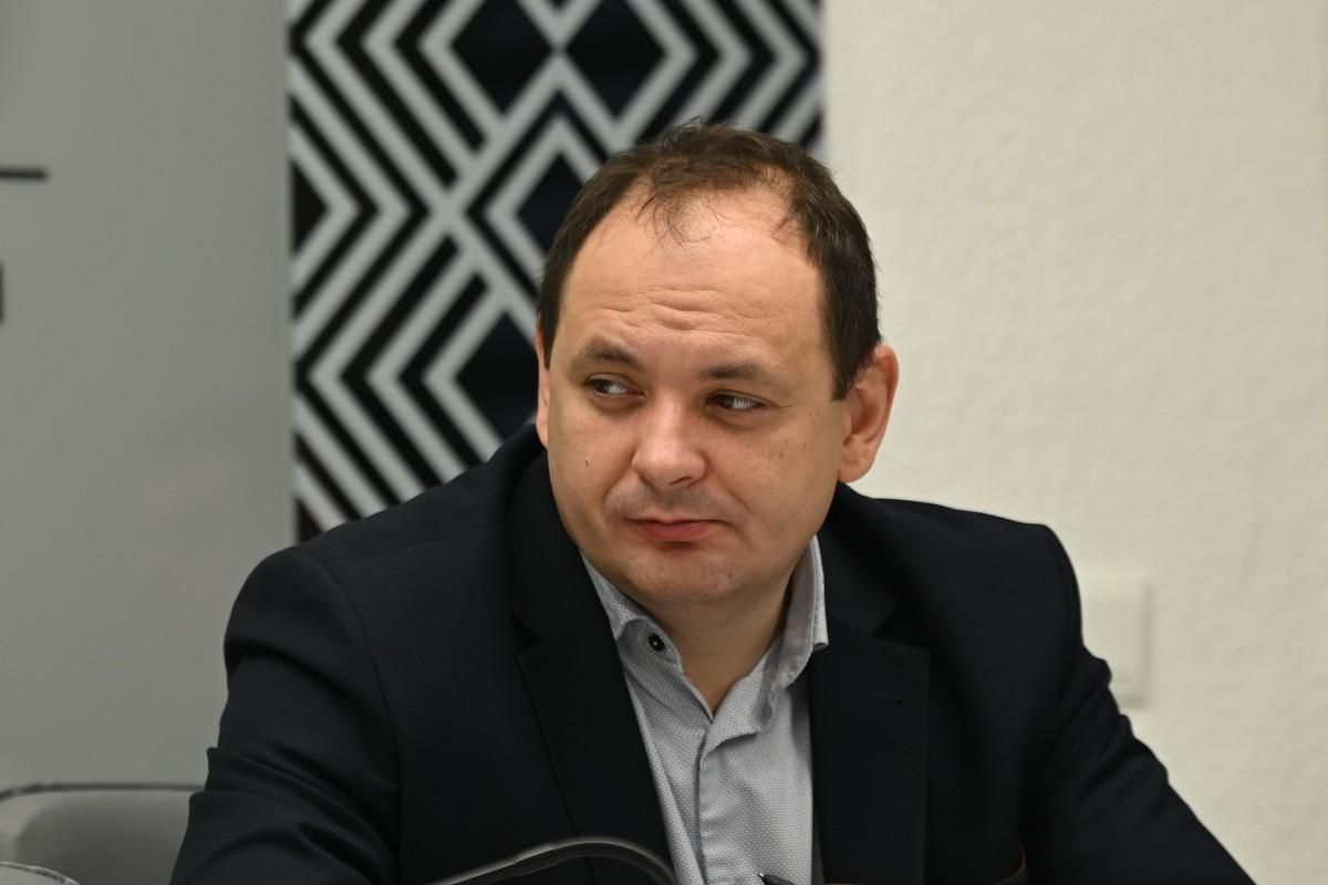Мер Франківська закликав підлеглих не сідати напідпитку за кермо на Великдень