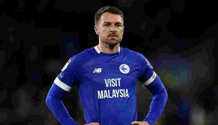 Екслідер «Арсенала», після голів якого вмирали знаменитості, завершив карʼєру