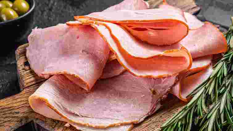 Щоб не зіпсувати святковий стіл: як обрати найкращу шинку до Великодня