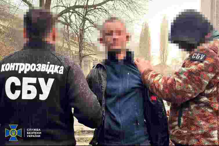 Завербований хмельничанин готував подвійний теракт проти військових і поліції