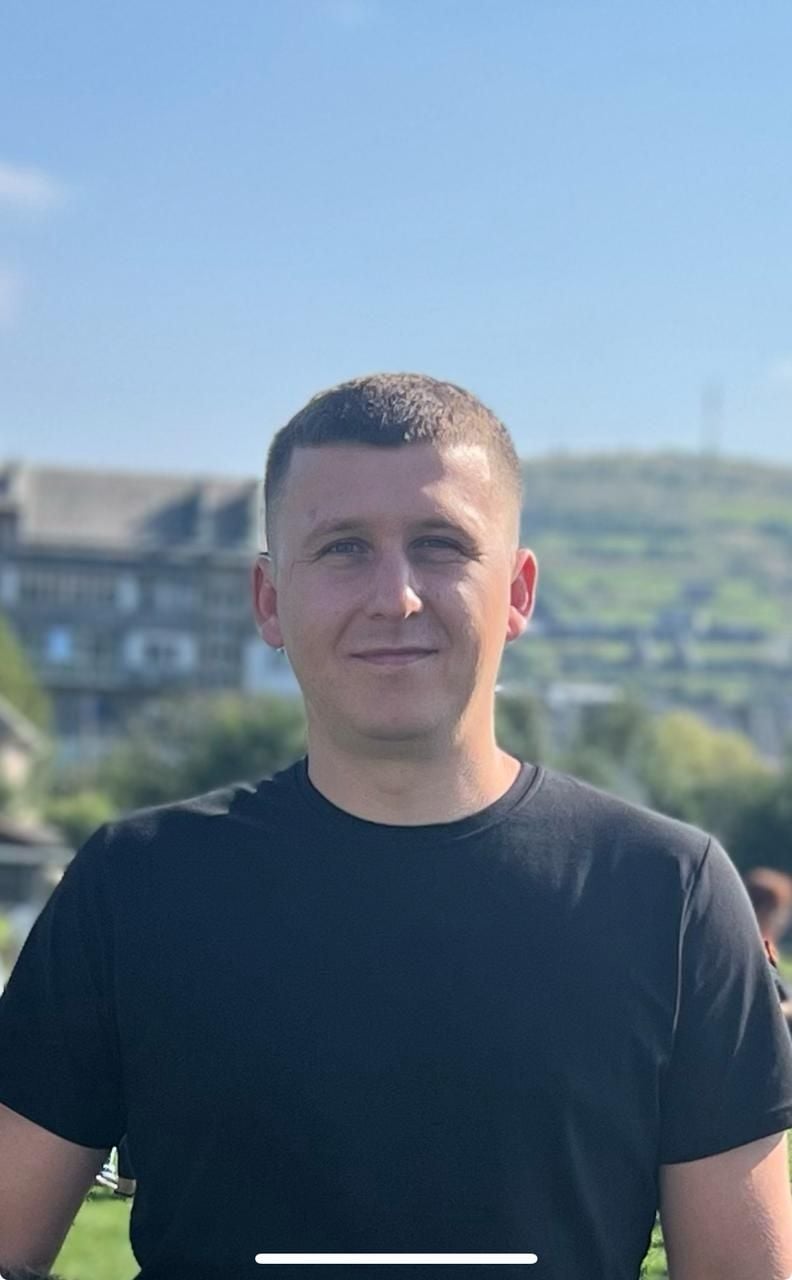 35-річний Василь Юрик 27 березня пішов у ТЦК, щоб моблізуватися (усі фото та відео Івана Юрика)