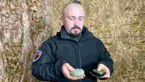 Поліцейські попередили про міни «Пряники», які росіяни розкидають на Херсонщині