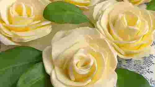 Прості і водночас креативні ідеї: як прикрасити масло на Великдень