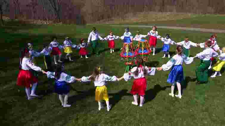 Ці звичаї передаються з покоління в покоління: як святкують Великдень українці