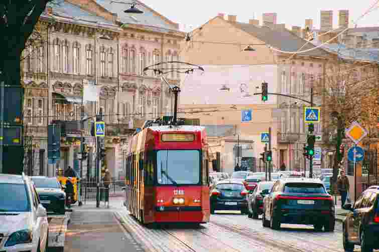 У Львові розрахували нову вартість абонемента на проїзд у транспорті
