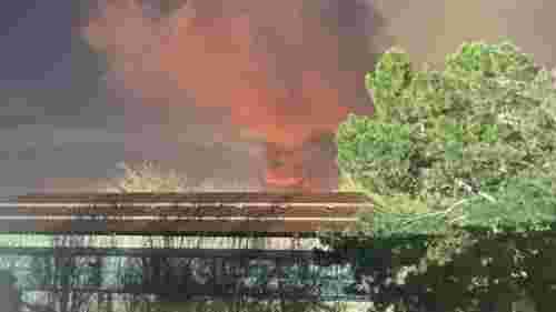 Дрони вдруге за тиждень вдарили по нафтобазі, що живить порт Новоросійська