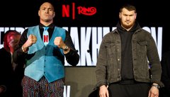 Ф'юрі ефектно переміг росіянина Махмудова, повернувшись в ринг після поразки Усику