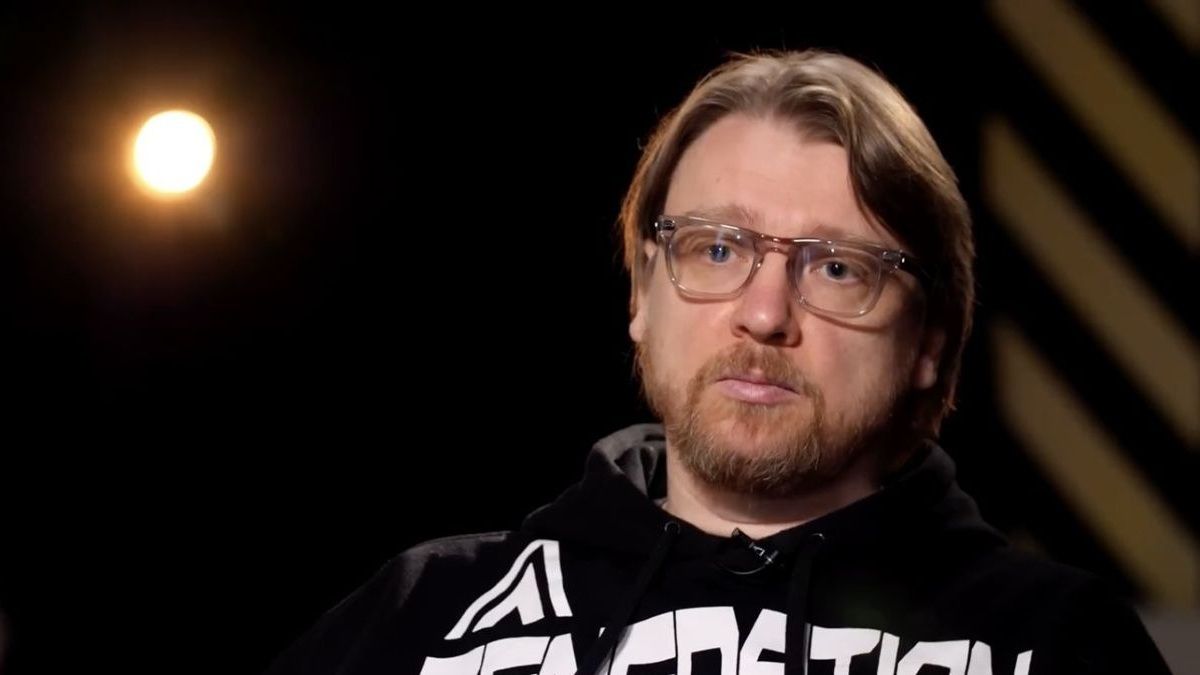Володимир Петров знову отримав бронювання у телерадіокомпанії з порадами про садівництво