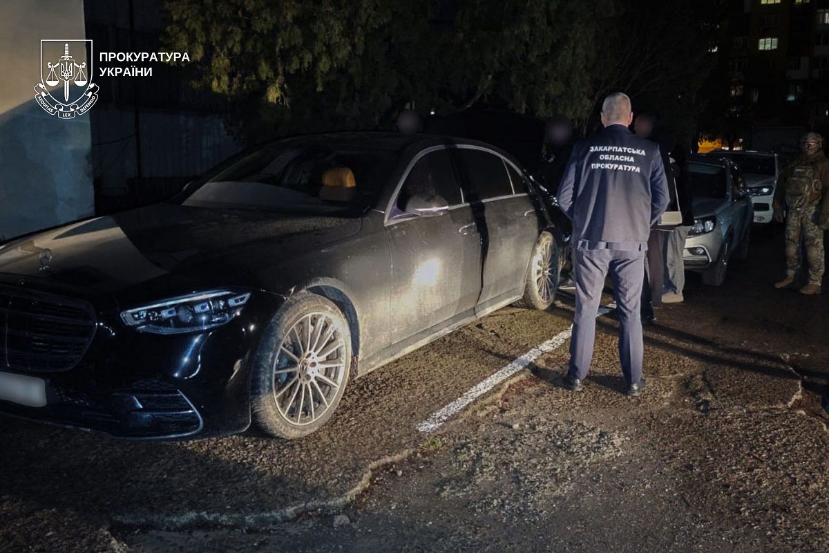 Скандальний ужгородський депутат від ОПЗЖ Павло Маєрчик оскаржив арешт майна
