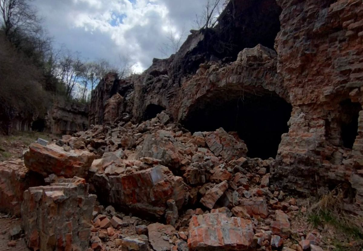 У відомому Тараканівському форті обвалилася частина споруди