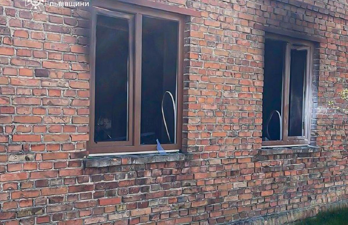 Літнє подружжя загинуло через пожежу в приватному будинку поблизу Львова