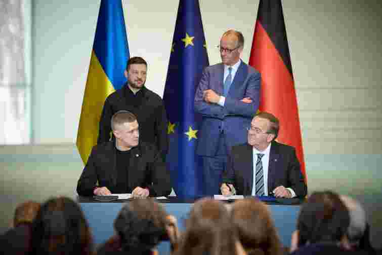 Україна та Німеччина погодили оборонний пакет на 4 млрд євро