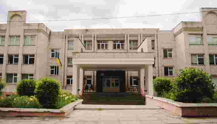 У Львові перевіряють інформацію про те, що вчителька ображає сина військового