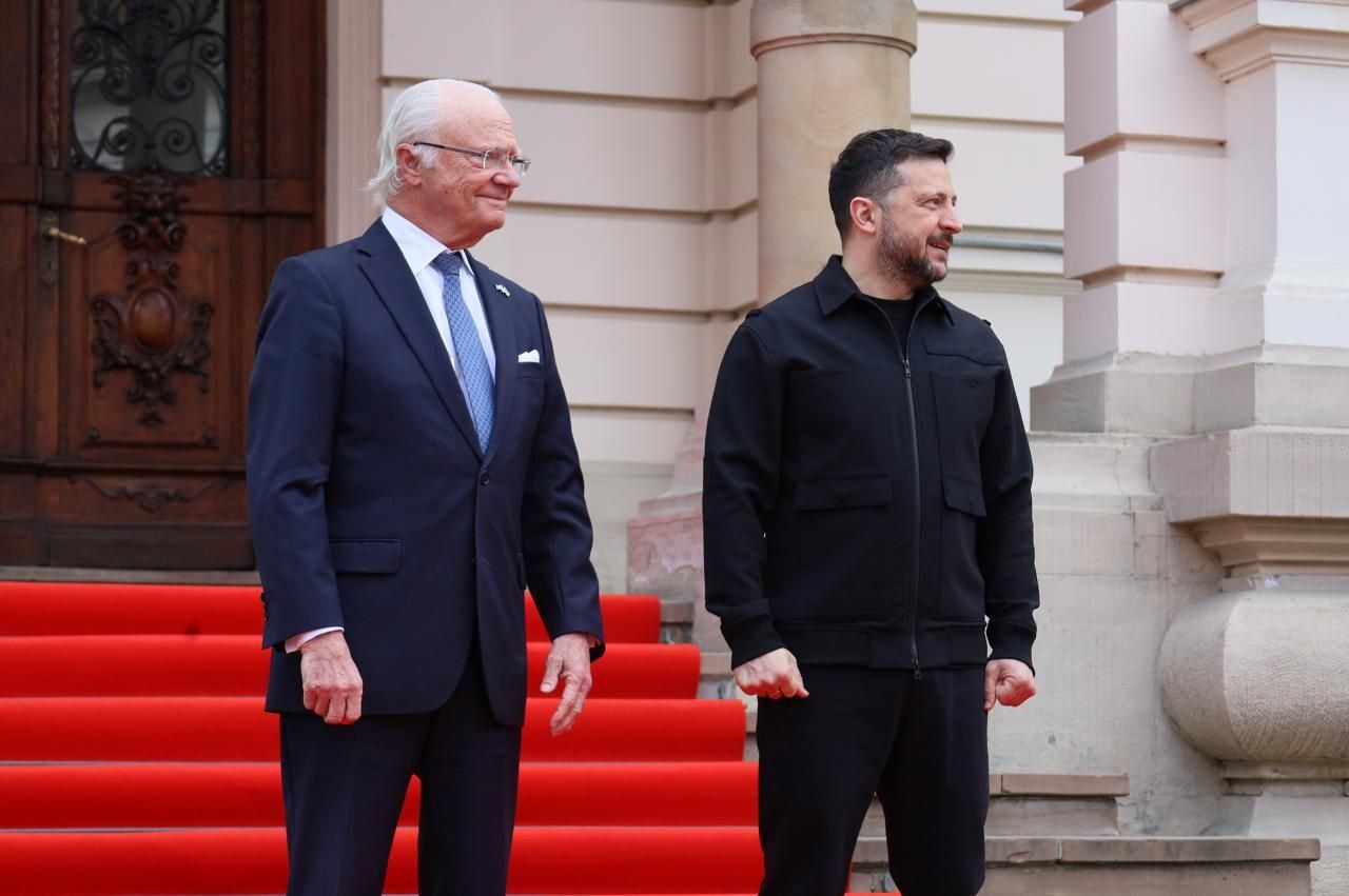 Король Швеції Карл XVI Густав та президент України Володимир Зеленський у Львові, 17 квітня 2026 рік (Фото президента)