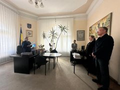 Суд призначив умовний термін львівʼянці за стрілянину по автомобілю ТЦК у Львові