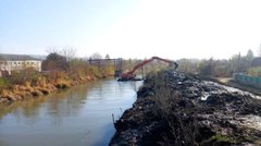 В Ужгороді забудують котеджами територію біля каналу на Шахті