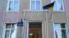 Поліція оголосила підозру колишній бухгалтерці скандального відділу освіти на Прикарпатті