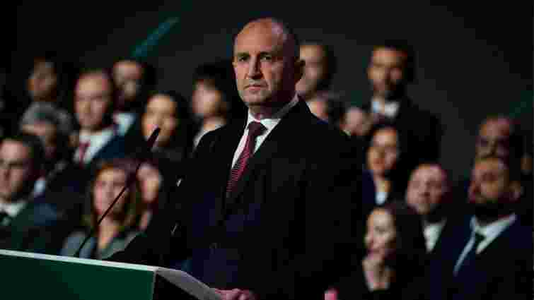 Партія проросійського експрезидента Румена Радева здобула монобільшість у парламенті Болгарії