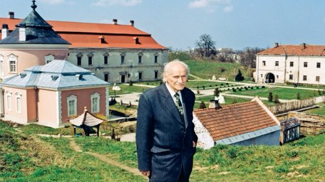 Рятівник скарбів і замків